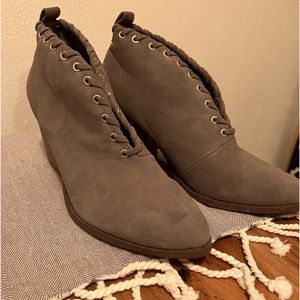 Beast Fashion Wedge heels